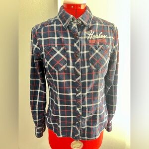Harley-Davidson Women’s Snap up Navy &
Red Plaid Flannel Shirt size small